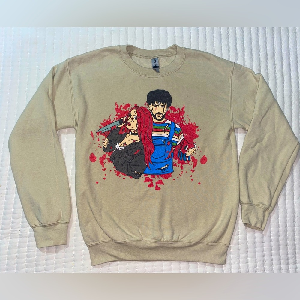 Bad Bunny Karol G Bride of Chucky Halloween Crew Neck Women’s Size Small